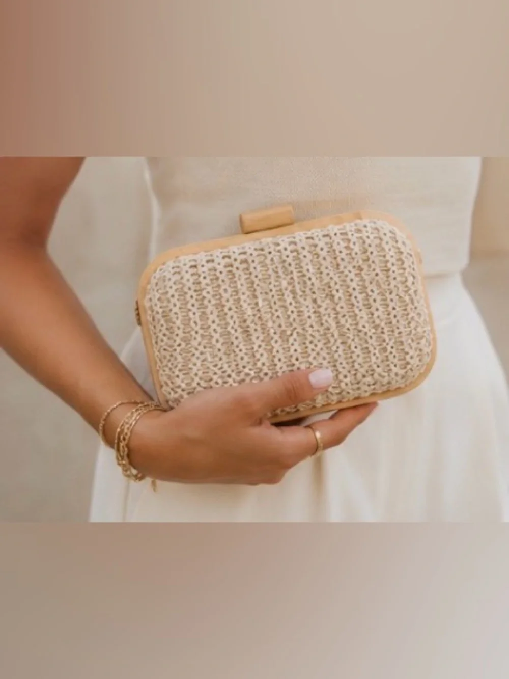 Tommy Bahama Raffia Woven Wood Frame Crossbody Clutch Gold Chain Natural NWT